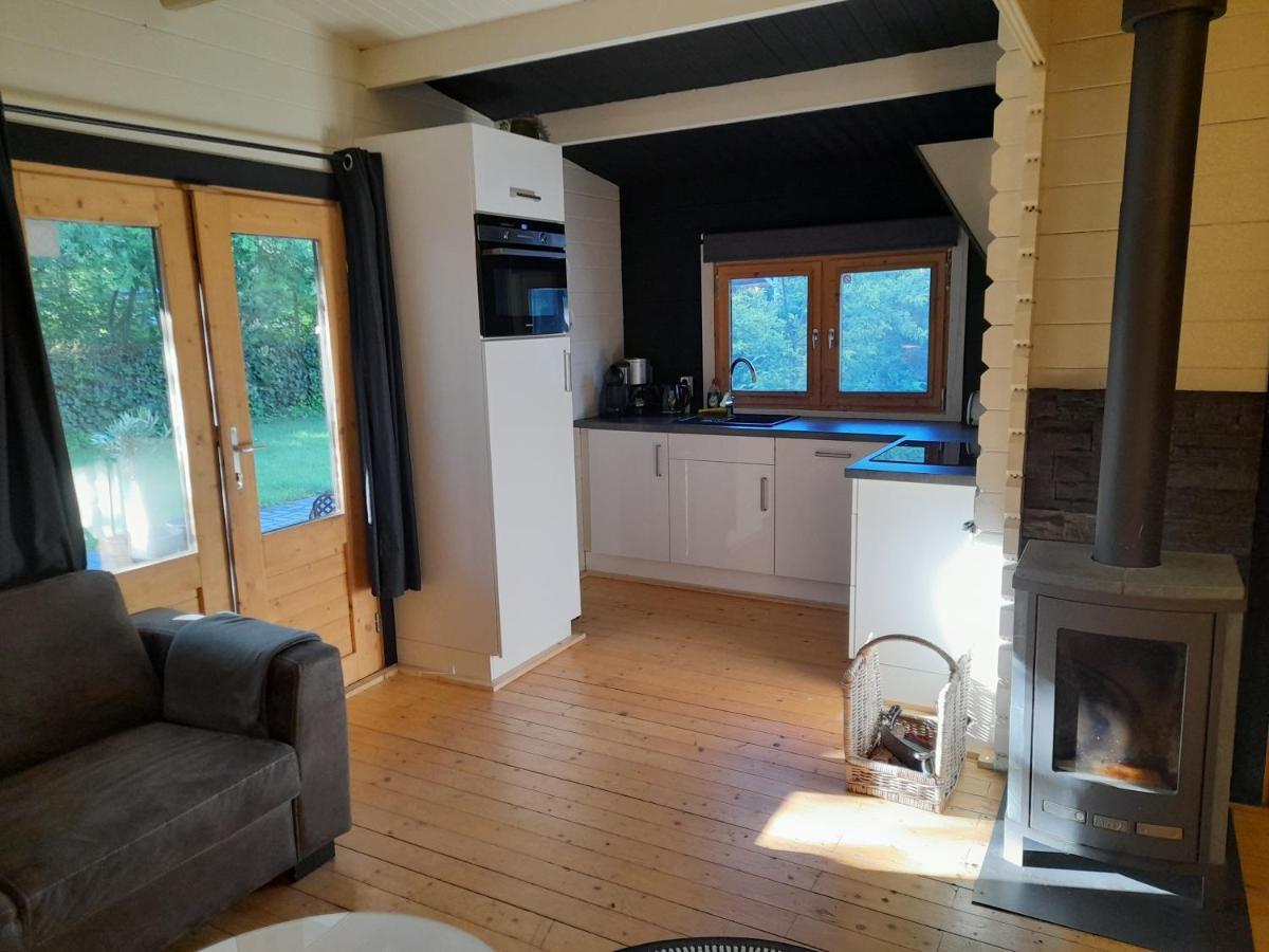Carpe Diem, Het Ruime Chalet Met Houtkachel Nabij Wildlands Emmen Schoonebeek Eksteriør bilde